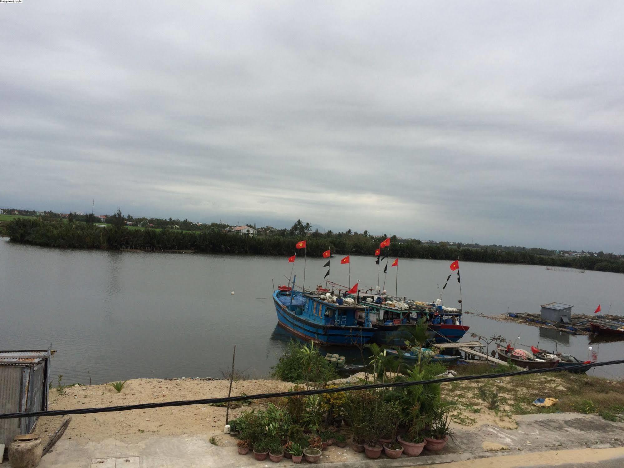 River Park Trademark River Park Homestayandhostel Hoian Hoi An Esterno foto